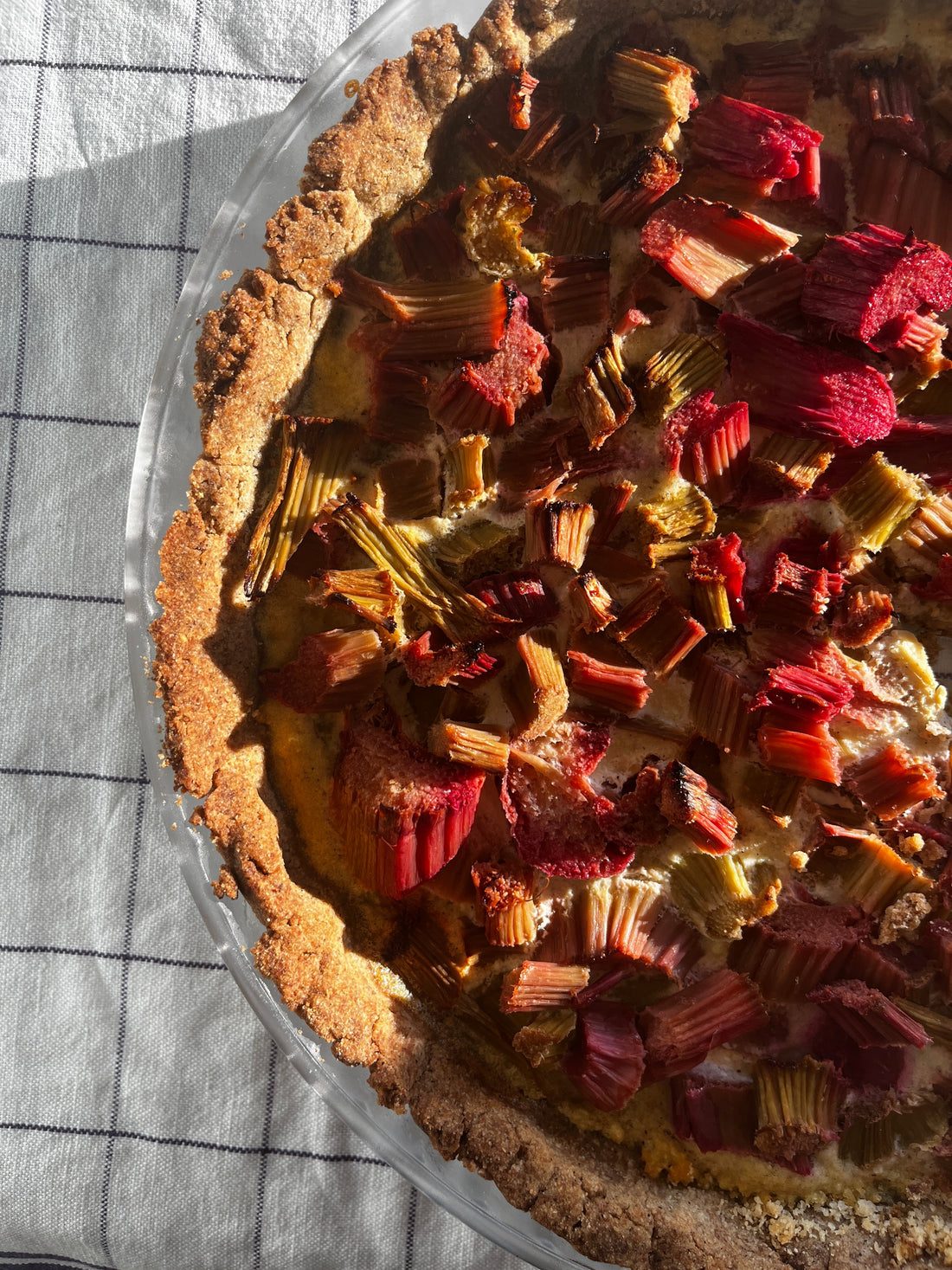 Tarte à la rhubarbe sans gluten (pâte sablée)